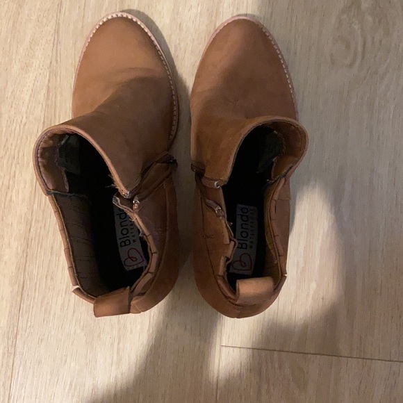 Blondo brown booties - Picture 8 of 9